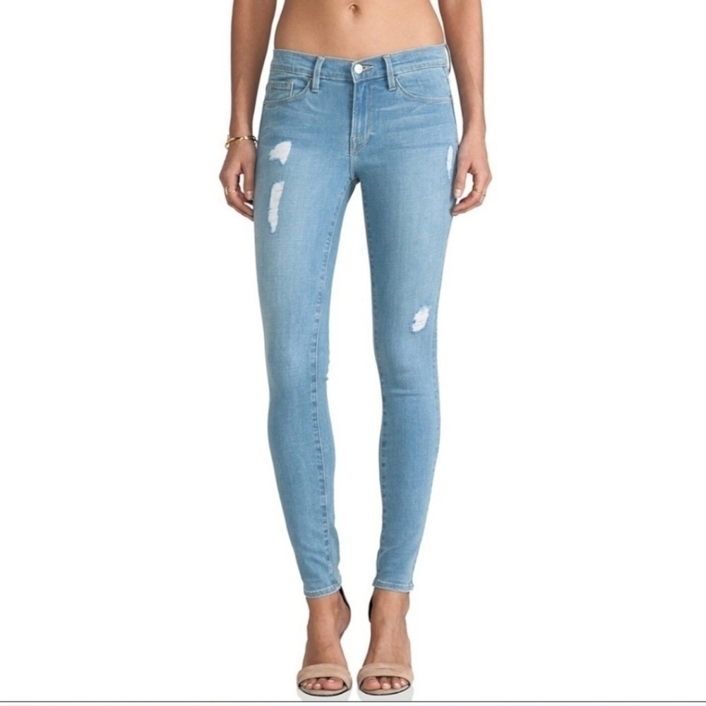 Frame Le Skinny de Jeanne in Echo Park Size 27